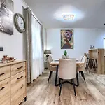 Deno&melly By Interhome Marčana